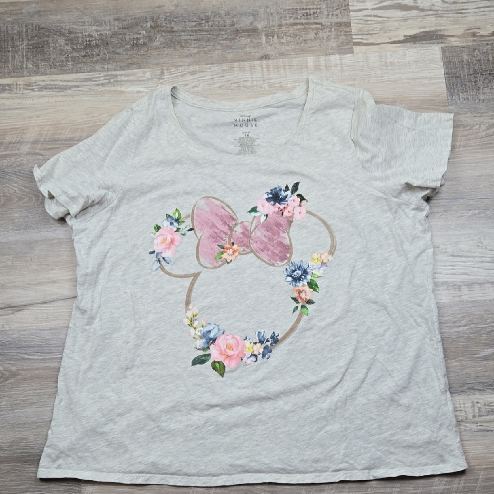 Disney Minnie Mouse 1X Tshirt Tee Bow Floral